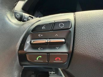 Hyundai IONIQ 1.6 h-GDi Premium SE DCT Euro 6 (s/s) 5dr