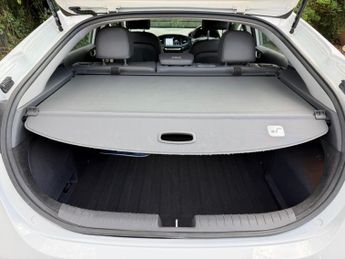 Hyundai IONIQ 1.6 h-GDi Premium SE DCT Euro 6 (s/s) 5dr