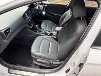 Hyundai IONIQ 1.6 h-GDi Premium SE DCT Euro 6 (s/s) 5dr