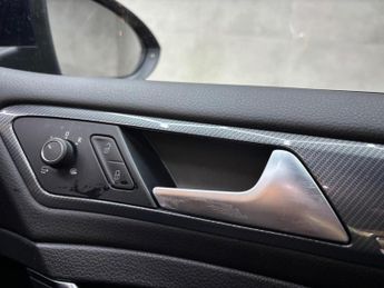 Volkswagen Golf 2.0 TDI R-Line DSG Euro 6 (s/s) 5dr