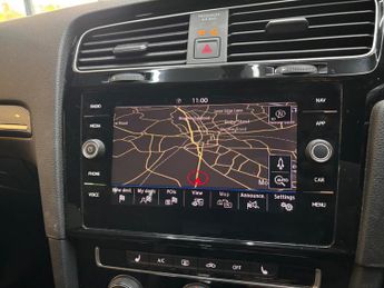 Volkswagen Golf 2.0 TDI R-Line DSG Euro 6 (s/s) 5dr