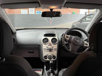 Vauxhall Corsa 1.2i 16v Club 3dr