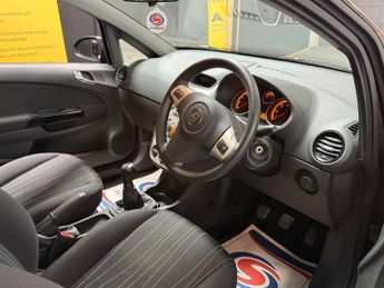 Vauxhall Corsa 1.2i 16v Club 3dr