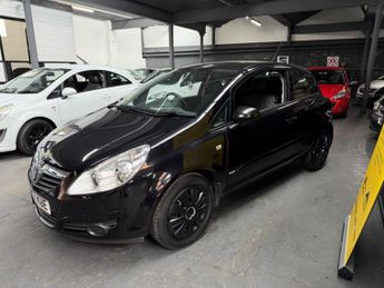 Vauxhall Corsa 1.2i 16v Club 3dr