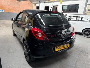 Vauxhall Corsa 1.2i 16v Club 3dr