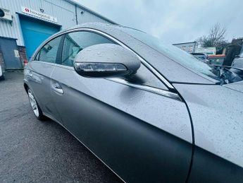 Mercedes-Benz CLS 3.0 CLS320 CDI Coupe 7G-Tronic 4dr