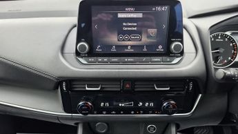 Nissan Qashqai 1.3 DIG-T MHEV Acenta Premium XTRON Euro 6 (s/s) 5dr