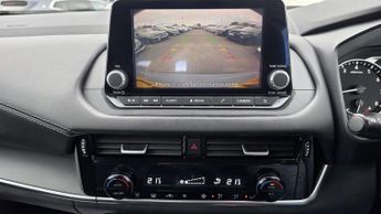 Nissan Qashqai 1.3 DIG-T MHEV Acenta Premium XTRON Euro 6 (s/s) 5dr