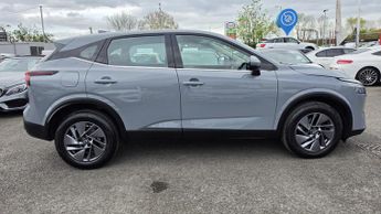 Nissan Qashqai 1.3 DIG-T MHEV Acenta Premium XTRON Euro 6 (s/s) 5dr