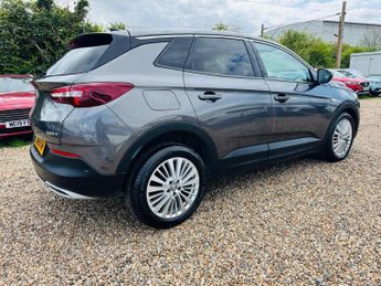 Vauxhall Grandland X 1.6 Turbo D BlueInjection Tech Line Nav Auto Euro 6 (s/s) 5dr