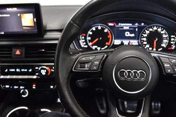 Audi A4 Avant 2.0 TFSI 35 Black Edition S Tronic Euro 6 (s/s) 5dr