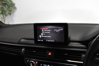 Audi A4 Avant 2.0 TFSI 35 Black Edition S Tronic Euro 6 (s/s) 5dr