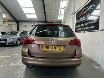 Vauxhall Astra 2.0 CDTi Elite Sports Tourer Auto Euro 5 5dr