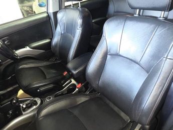 Citroen C-Crosser 2.2 HDi Exclusive DCS 4WD Euro 4 5dr