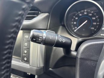Jaguar XF 2.0d Portfolio Auto Euro 6 (s/s) 4dr