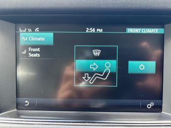 Jaguar XF 2.0d Portfolio Auto Euro 6 (s/s) 4dr