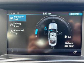 Jaguar XF 2.0d Portfolio Auto Euro 6 (s/s) 4dr