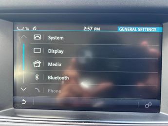 Jaguar XF 2.0d Portfolio Auto Euro 6 (s/s) 4dr