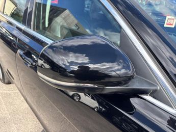 Jaguar XF 2.0d Portfolio Auto Euro 6 (s/s) 4dr