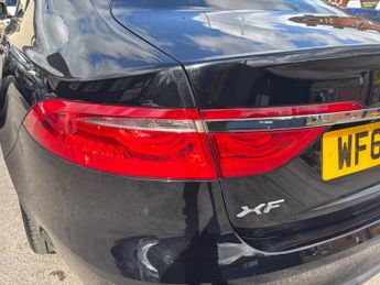 Jaguar XF 2.0d Portfolio Auto Euro 6 (s/s) 4dr