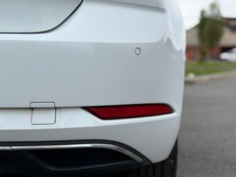 Volkswagen e-Golf 35.8kWh e-Golf Hatchback 5dr Electric Auto (136 ps)