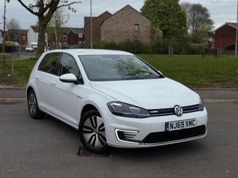 Volkswagen e-Golf 35.8kWh e-Golf Hatchback 5dr Electric Auto (136 ps)