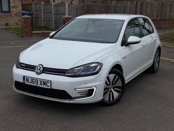 Volkswagen e-Golf 35.8kWh e-Golf Hatchback 5dr Electric Auto (136 ps)