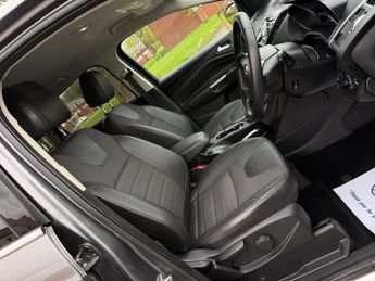 Ford Kuga 2.0 TDCi Titanium SUV 5dr Diesel Powershift AWD Euro 5 (163 ps)