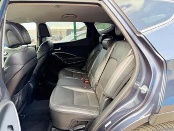Hyundai Santa Fe 2.2 CRDi Premium Auto 4WD Euro 5 5dr (5 seat)