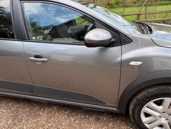 Dacia Jogger 1.6 Hybrid Expression Auto Euro 6 (s/s) 5dr
