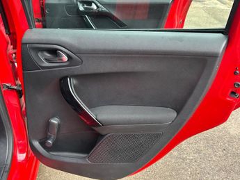 Peugeot 208 1.2 VTi PureTech Active Euro 5 5dr