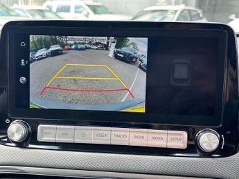 Hyundai Kona 64kWh Ultimate SUV 5dr Electric Auto (10.5kW Charger) (204 ps)