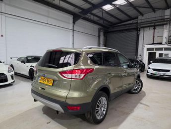 Ford Kuga 1.6T EcoBoost Titanium 2WD Euro 5 (s/s) 5dr