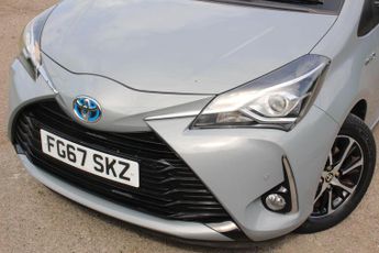 Toyota Yaris 1.5 VVT-h Icon Tech E-CVT Euro 6 (s/s) 5dr