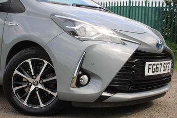 Toyota Yaris 1.5 VVT-h Icon Tech E-CVT Euro 6 (s/s) 5dr