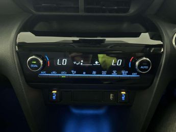 Toyota Yaris Cross 1.5 VVT-h Excel SUV 5dr Petrol Hybrid E-CVT Euro 6 (s/s) (116 ps