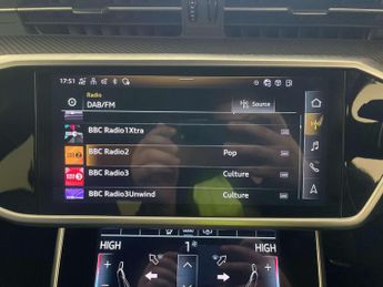 Audi A6 Avant 2.0 TFSI 40 Black Edition Estate 5dr Petrol S Tronic Euro 6 (s/s