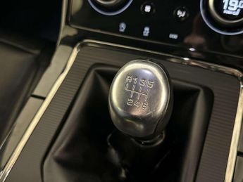 Land Rover Range Rover Evoque 2.0 D150 R-Dynamic S FWD Euro 6 (s/s) 5dr