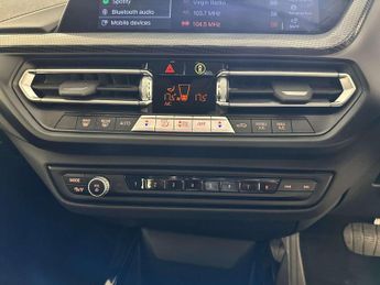 BMW 2 Series Gran Coupe 1.5 218i Sport (LCP) Saloon 4dr Petrol DCT Euro 6 (s/s) (136 ps)