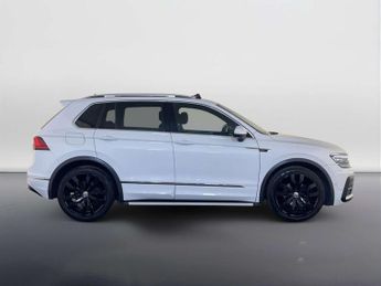 Volkswagen Tiguan 2.0 TDI R-Line Tech SUV 5dr Diesel DSG 4Motion Euro 6 (s/s) (150