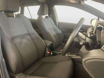 Toyota Corolla 1.8 VVT-h GPF Icon Tech Touring Sports 5dr Petrol Hybrid CVT Eur