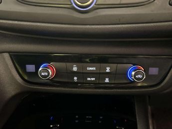 Vauxhall Insignia 1.5i Turbo GPF SRi VX Line Nav Grand Sport 5dr Petrol Manual Eur