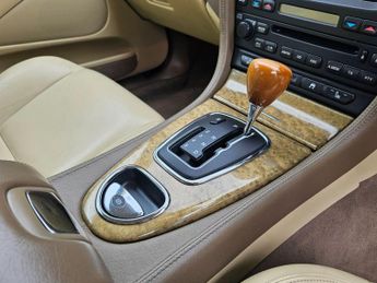 Jaguar S-Type 3.0 V6 SE 4dr