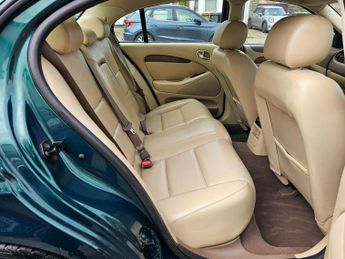 Jaguar S-Type 3.0 V6 SE 4dr