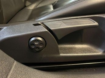 Volkswagen Golf 2.0 TDI GT (Leather) DSG Euro 5 5dr