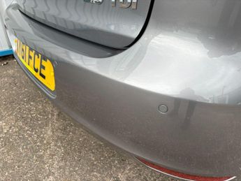 Volkswagen Golf 2.0 TDI GT (Leather) DSG Euro 5 5dr