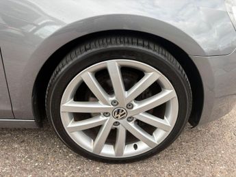 Volkswagen Golf 2.0 TDI GT (Leather) DSG Euro 5 5dr