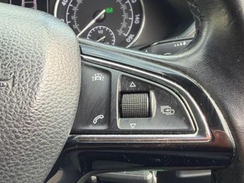 Skoda Superb 1.6 TDI SE Technology DSG Euro 6 (s/s) 5dr