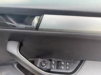 Skoda Superb 1.6 TDI SE Technology DSG Euro 6 (s/s) 5dr