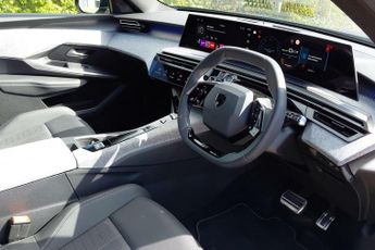 Peugeot E-3008 73kWh GT Auto 5dr